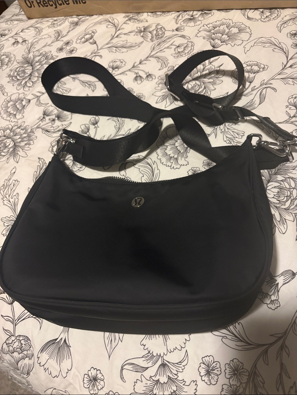 lululemon athletica Black Crossbody Shoulder Bag